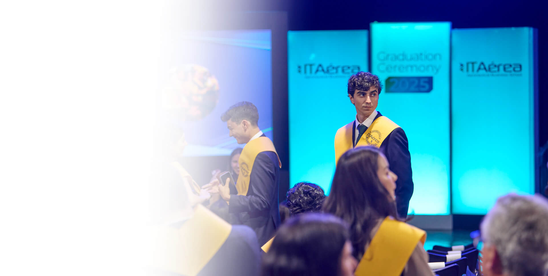 <span class='negritaslide'>Master in sustainable<br />air transport<br />management (MATSM).</span>