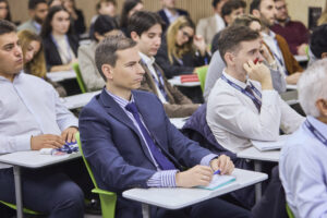 CUEC0467 1 300x200 - Ms. María José Cuenda, Commercial and Real Estate General Director of Aena, delivers a special lecture at ITAérea Madrid