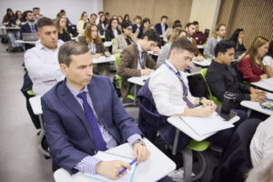 CUEC0668 1 300x200 - Ms. María José Cuenda, Commercial and Real Estate General Director of Aena, delivers a special lecture at ITAérea Madrid