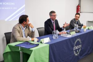 IT AEREA FE 060 300x200 - Highlights of the extraordinary conference of Mr. Fernando Echegaray, CEO of ADP International (Paris Airports), at ITAérea Madrid.