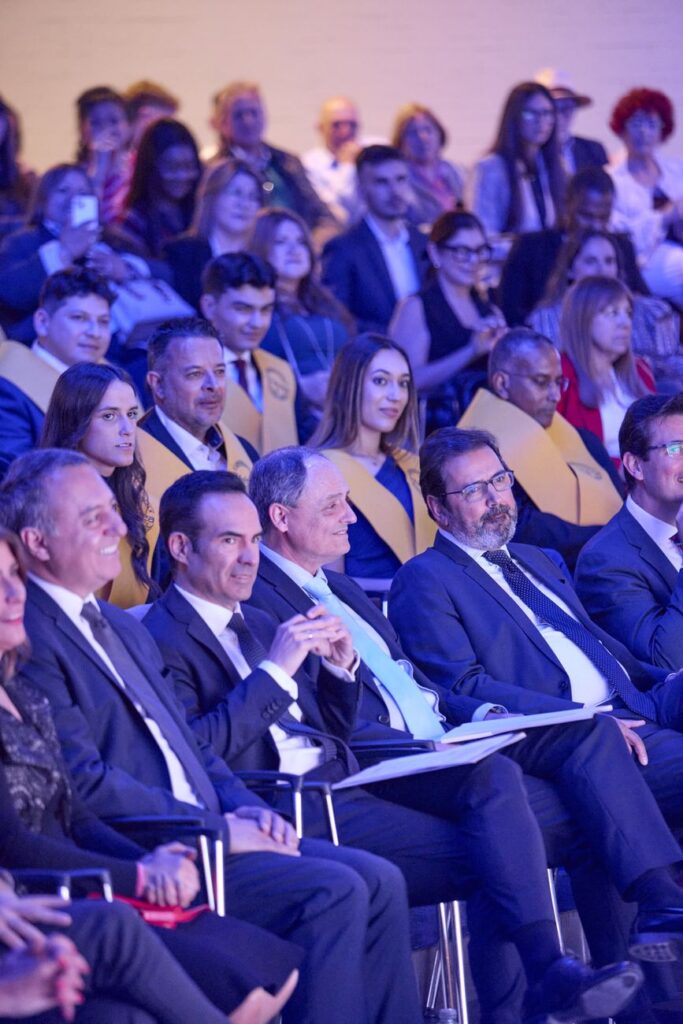 Itaerea gaduacion 2025 0112 683x1024 - Highlights of the 2025 graduation ceremony