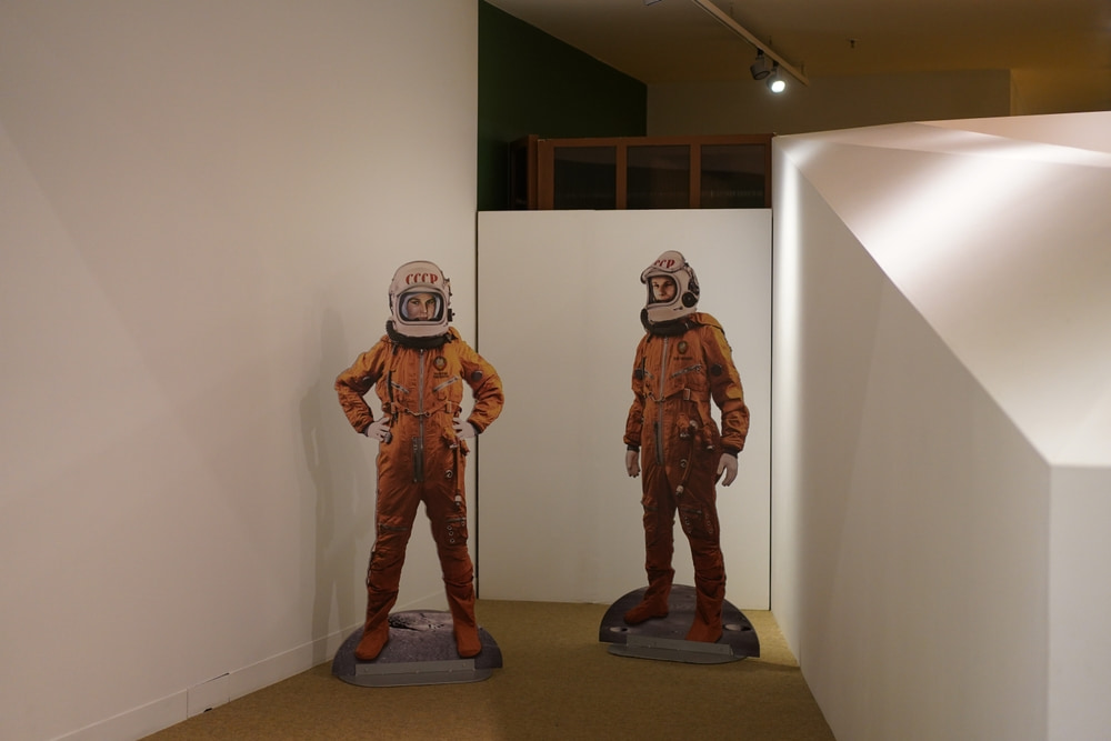 Figures of the Russian cosmonauts Valentina Tereshkova and Yuri Gagarin in the Russian Museum Collection in Malaga Figures of the Russian cosmonauts Valentina Tereshkova and Yuri Gagarin in the Russian Museum Collection in Malaga